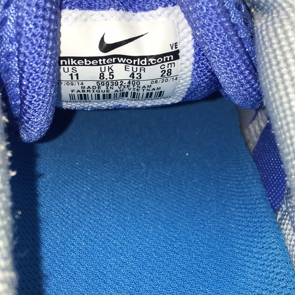 Nike - Picture 6 of 8